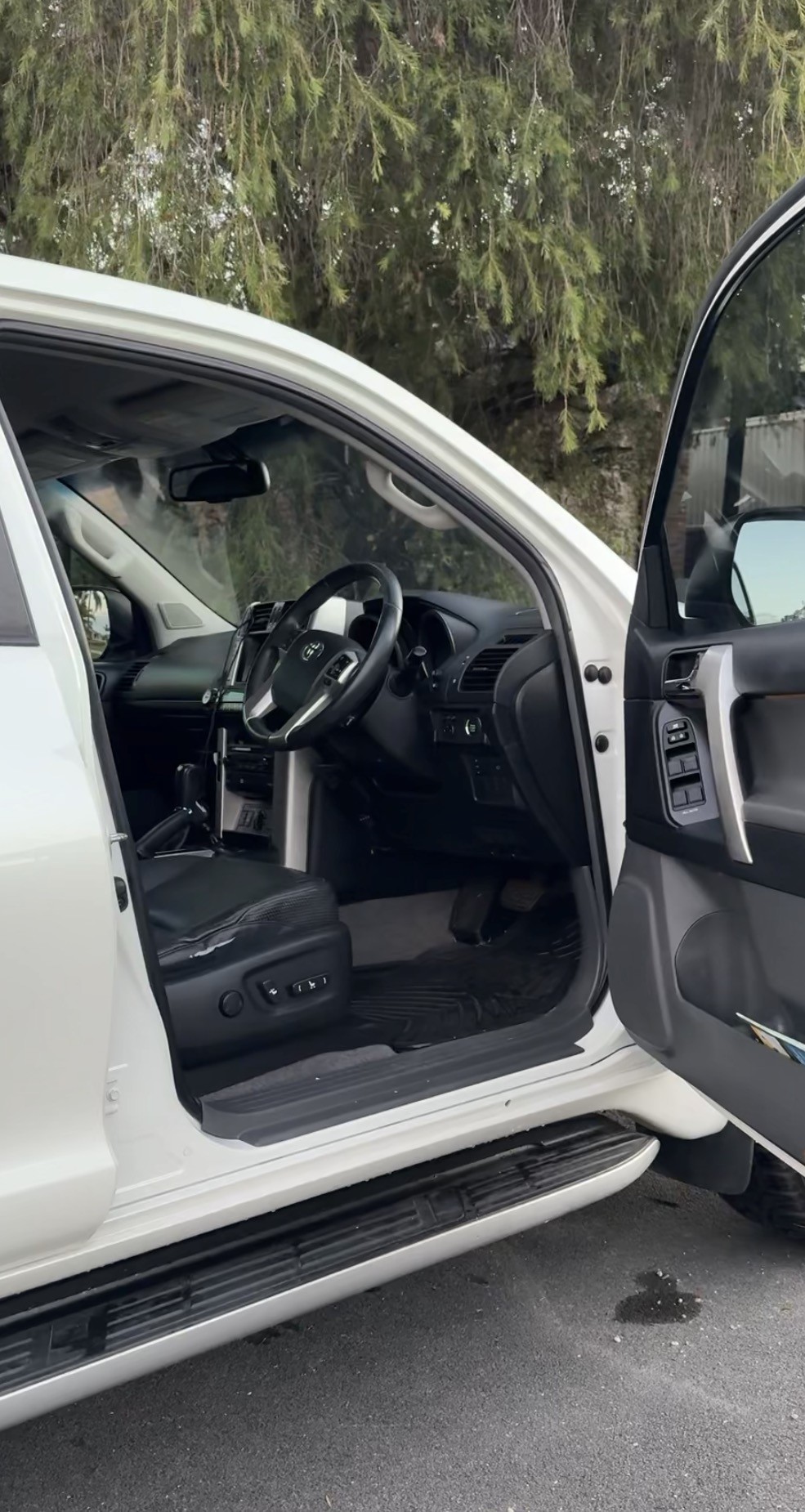 Toyota Prado interior deep clean by a mobile detailer in Brisbane